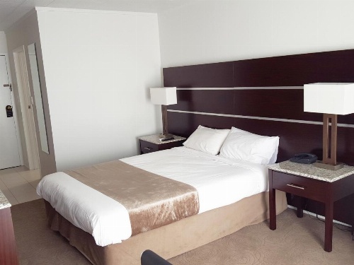 Airport Gateway Hotel image 28